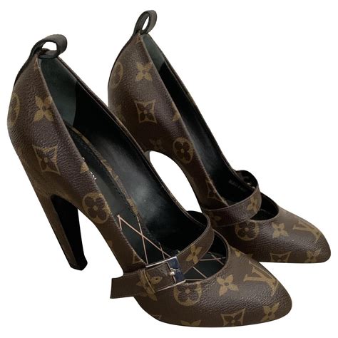 louis vuitton heels under 200 size 9|louis vuitton high heels.